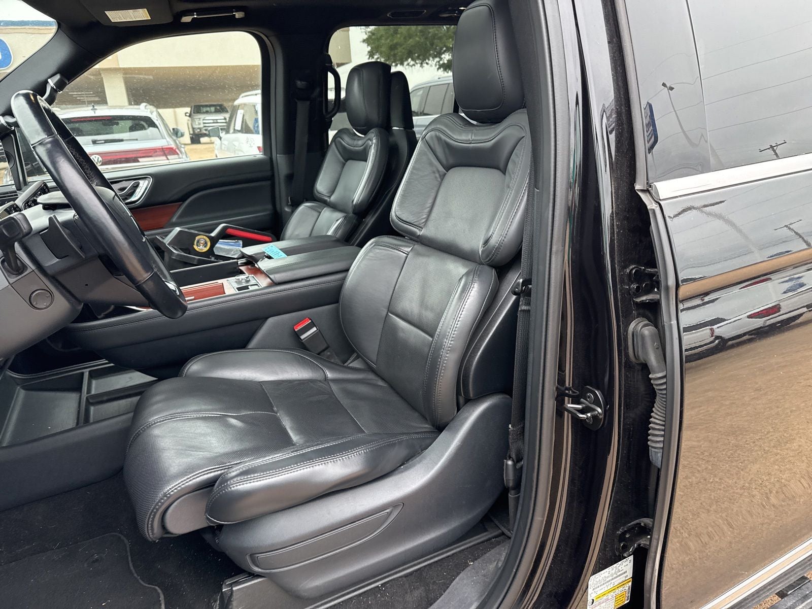 2022 Lincoln Navigator L Reserve