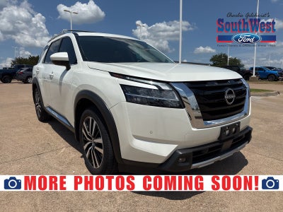 2024 Nissan Pathfinder Platinum