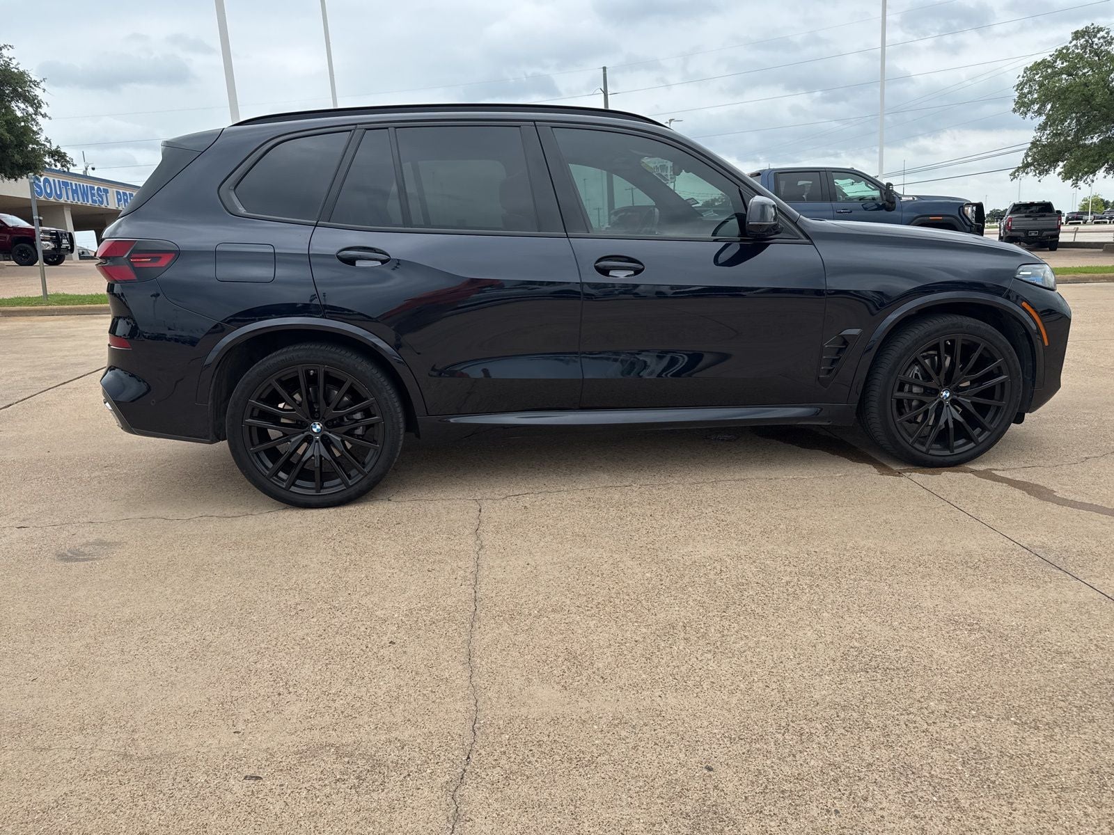 2025 BMW X5 xDrive40i