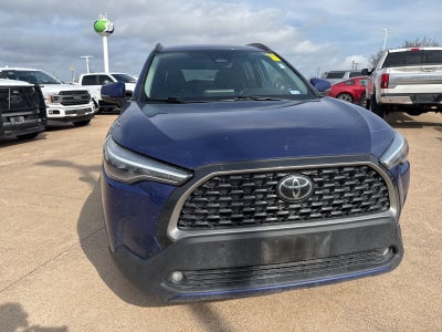 2024 Toyota Corolla Cross XLE