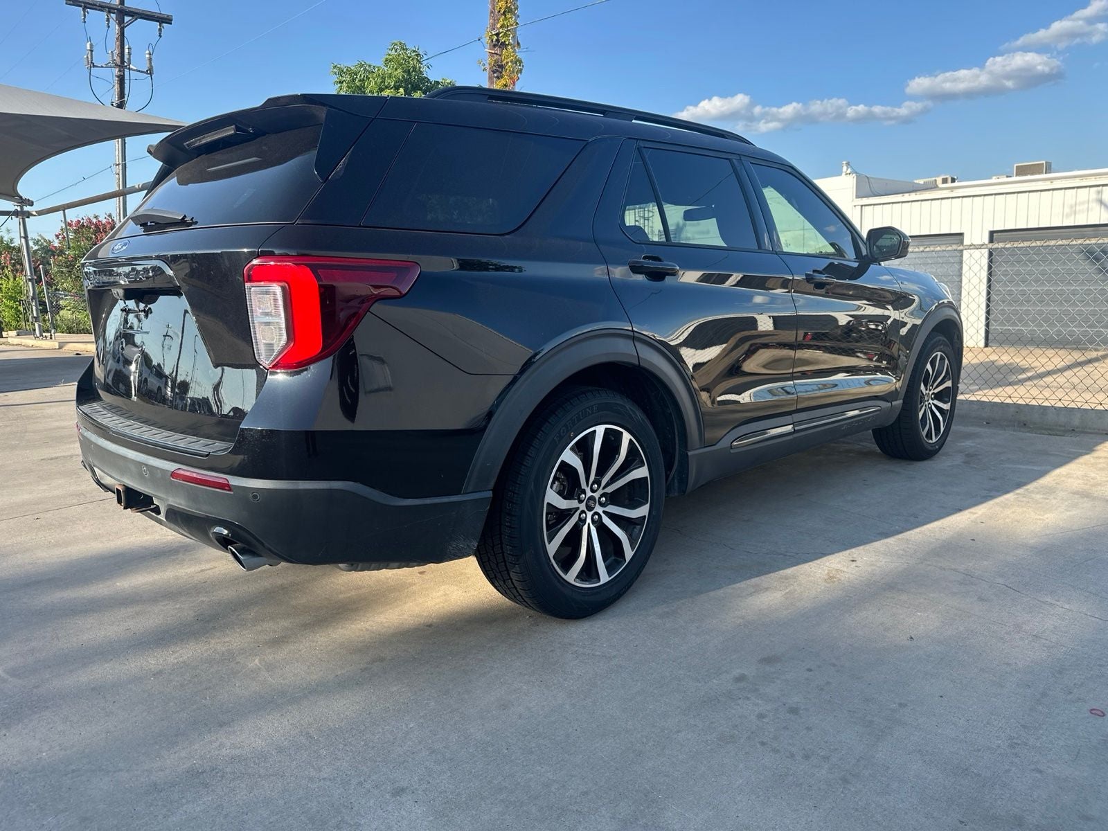 2022 Ford Explorer ST-Line