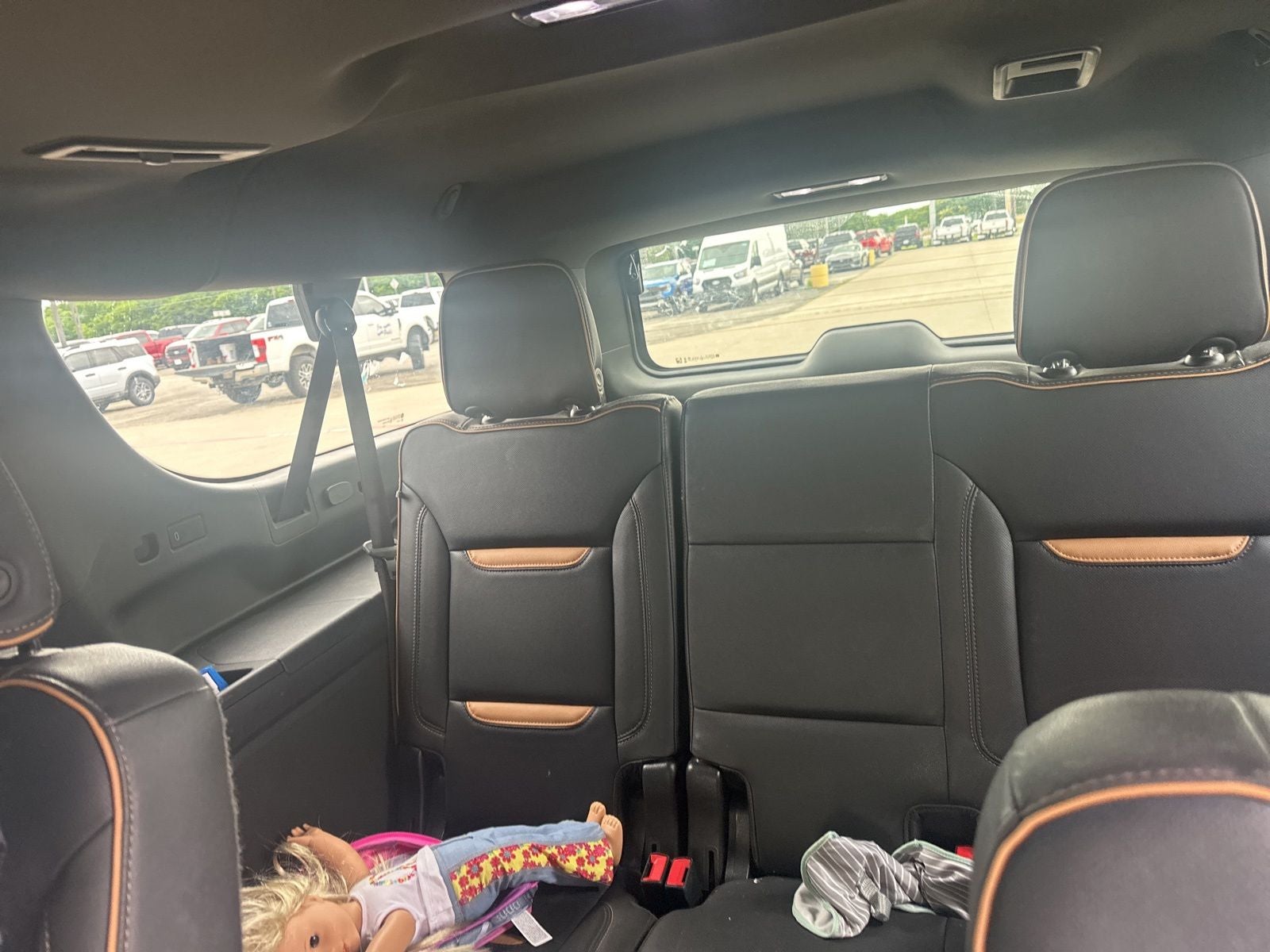 2023 GMC Yukon XL AT4
