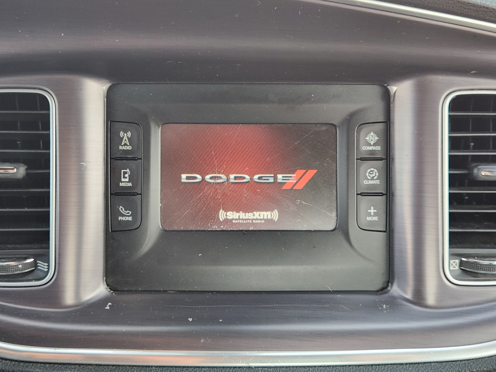 2016 Dodge Charger SE