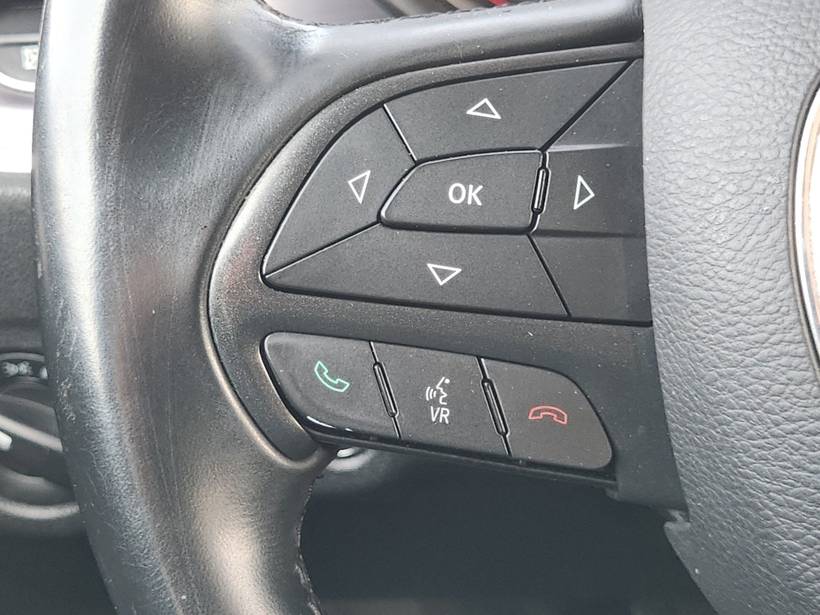 2016 Dodge Charger SE