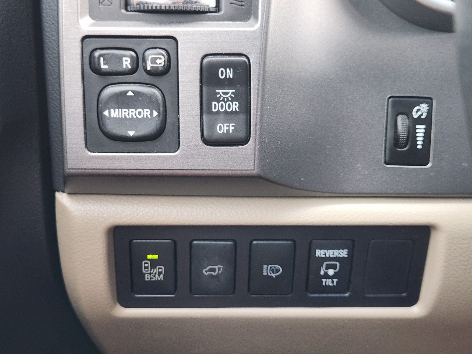 2016 Toyota Sequoia Platinum