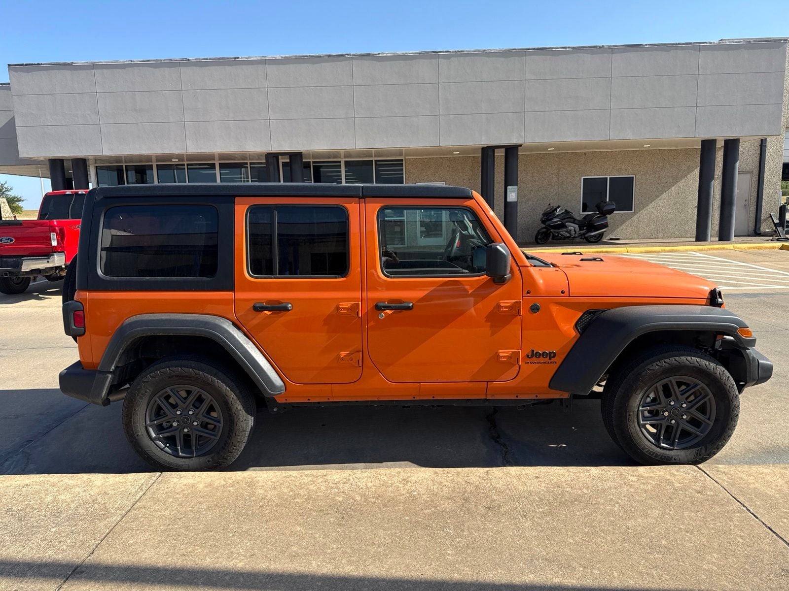 2025 Jeep Wrangler Sport S