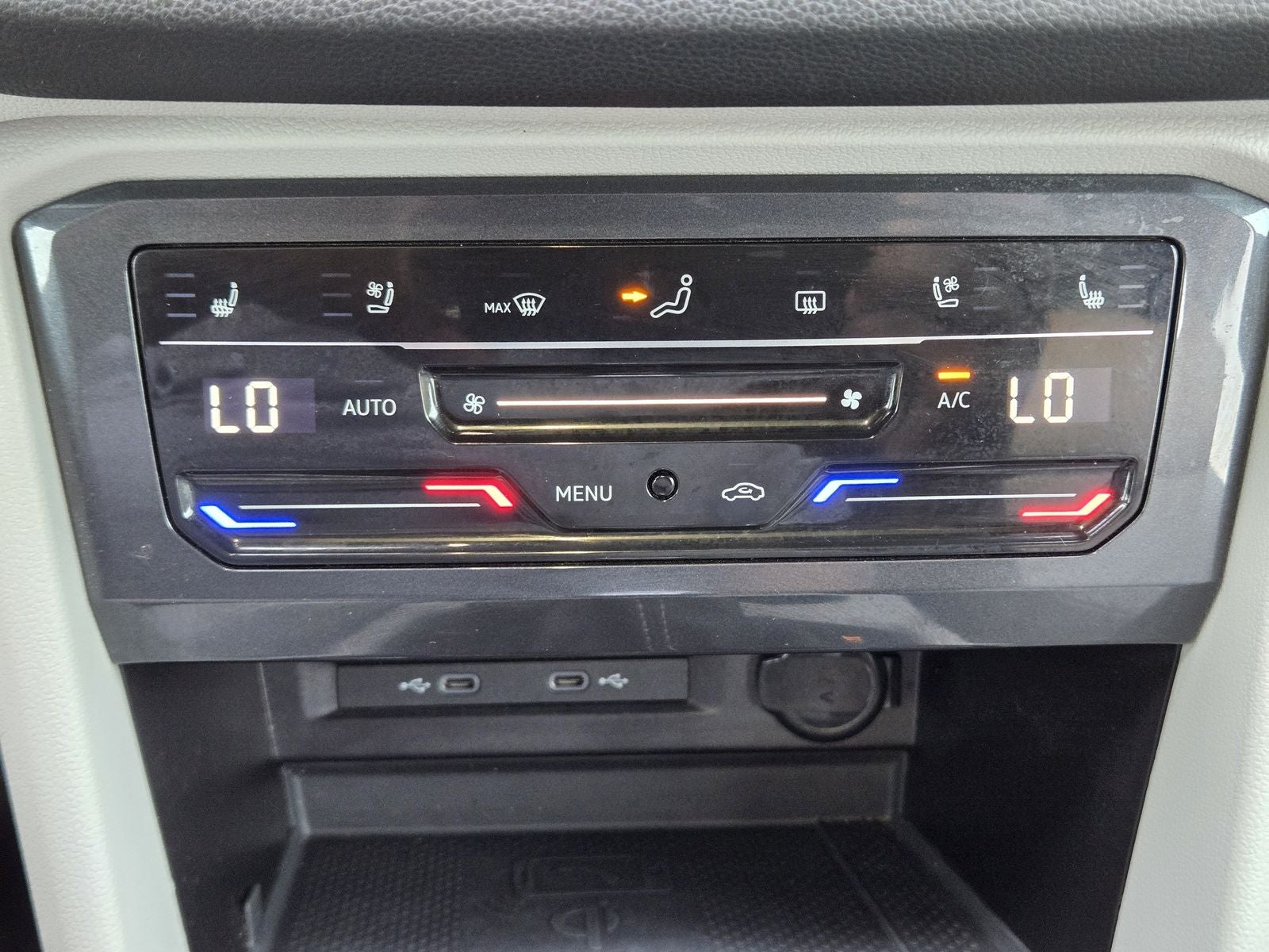 2024 Volkswagen Tiguan 2.0T SEL R-Line