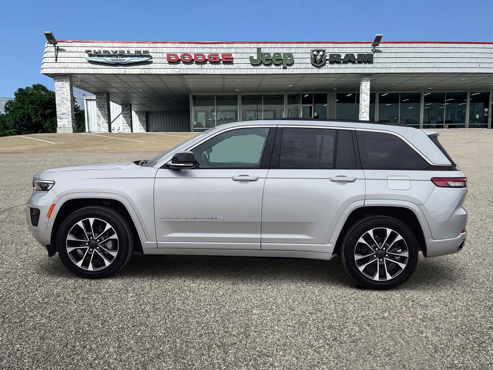 2024 Jeep Grand Cherokee Overland