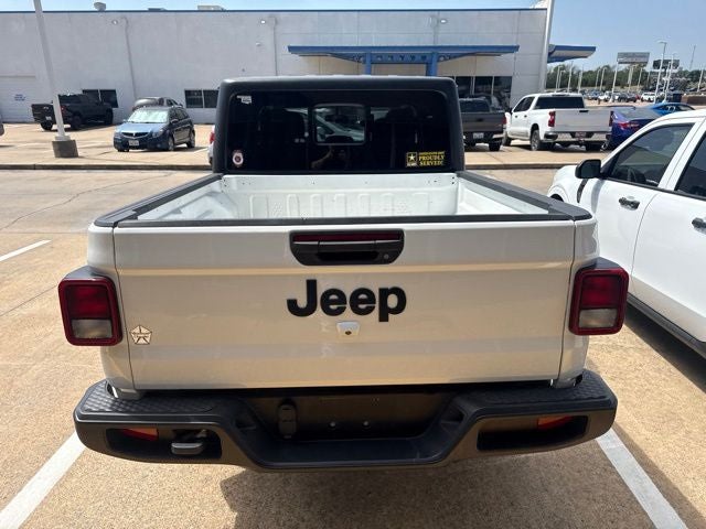 2022 Jeep Gladiator Sport S