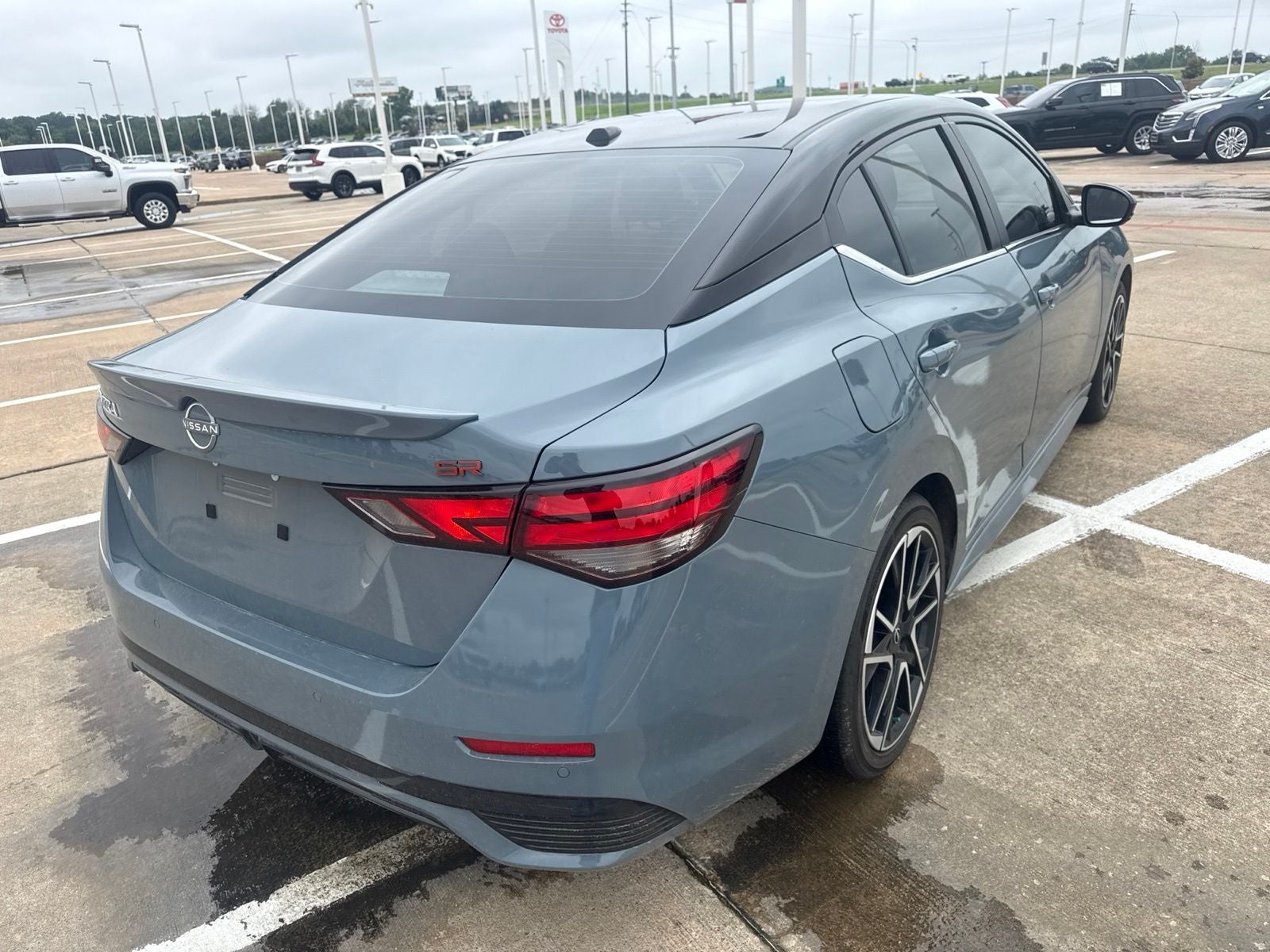 2025 Nissan Sentra SR