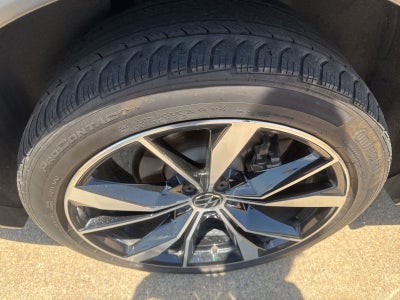 2024 Volkswagen Tiguan 2.0T SEL R-Line