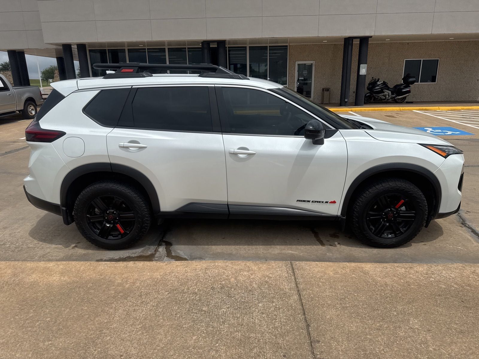 2025 Nissan Rogue Rock Creek