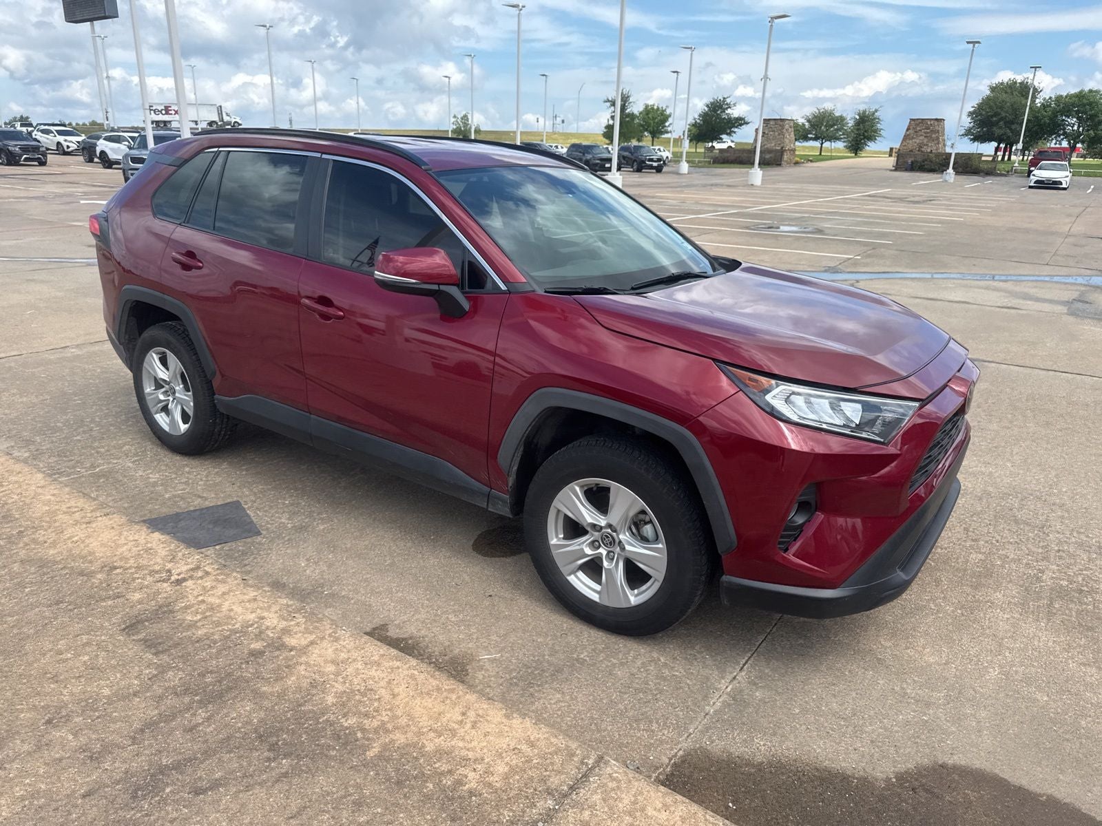 2021 Toyota RAV4 XLE