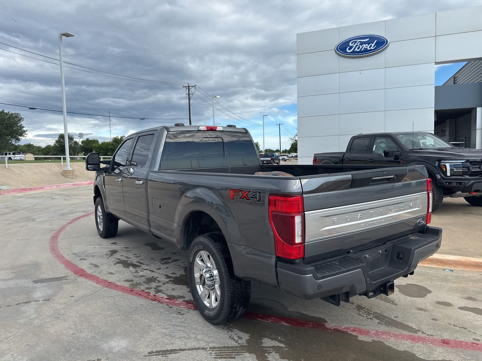 2022 Ford F-350SD Platinum