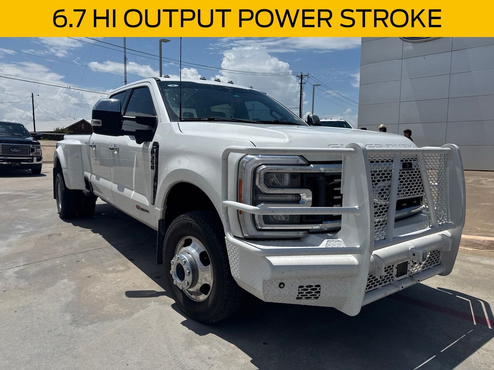 2023 Ford F-350SD Lariat DRW