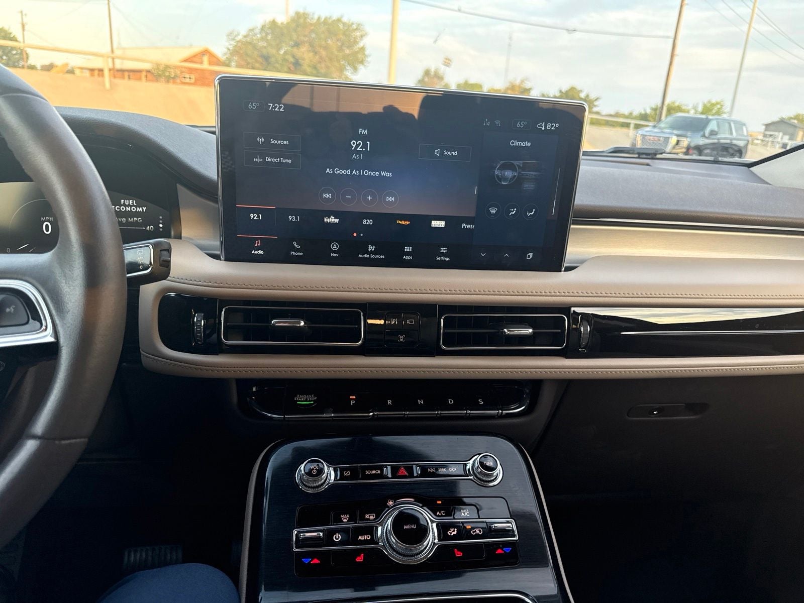 2023 Lincoln Nautilus Standard