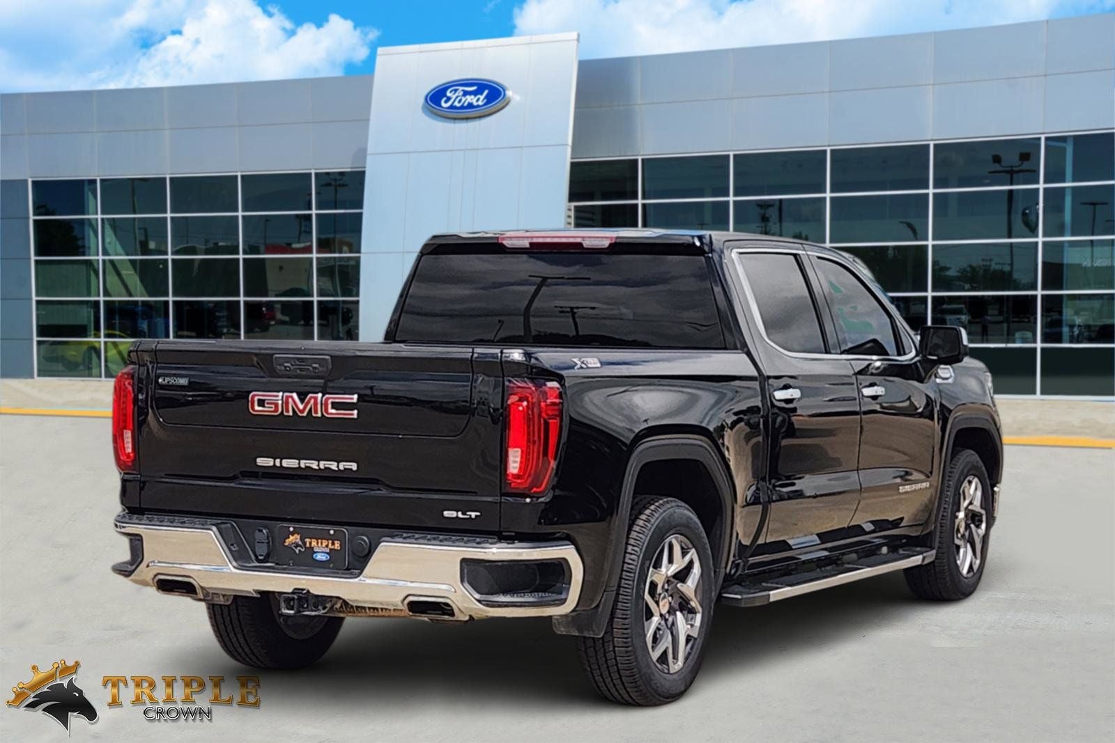 2023 GMC Sierra 1500 SLT
