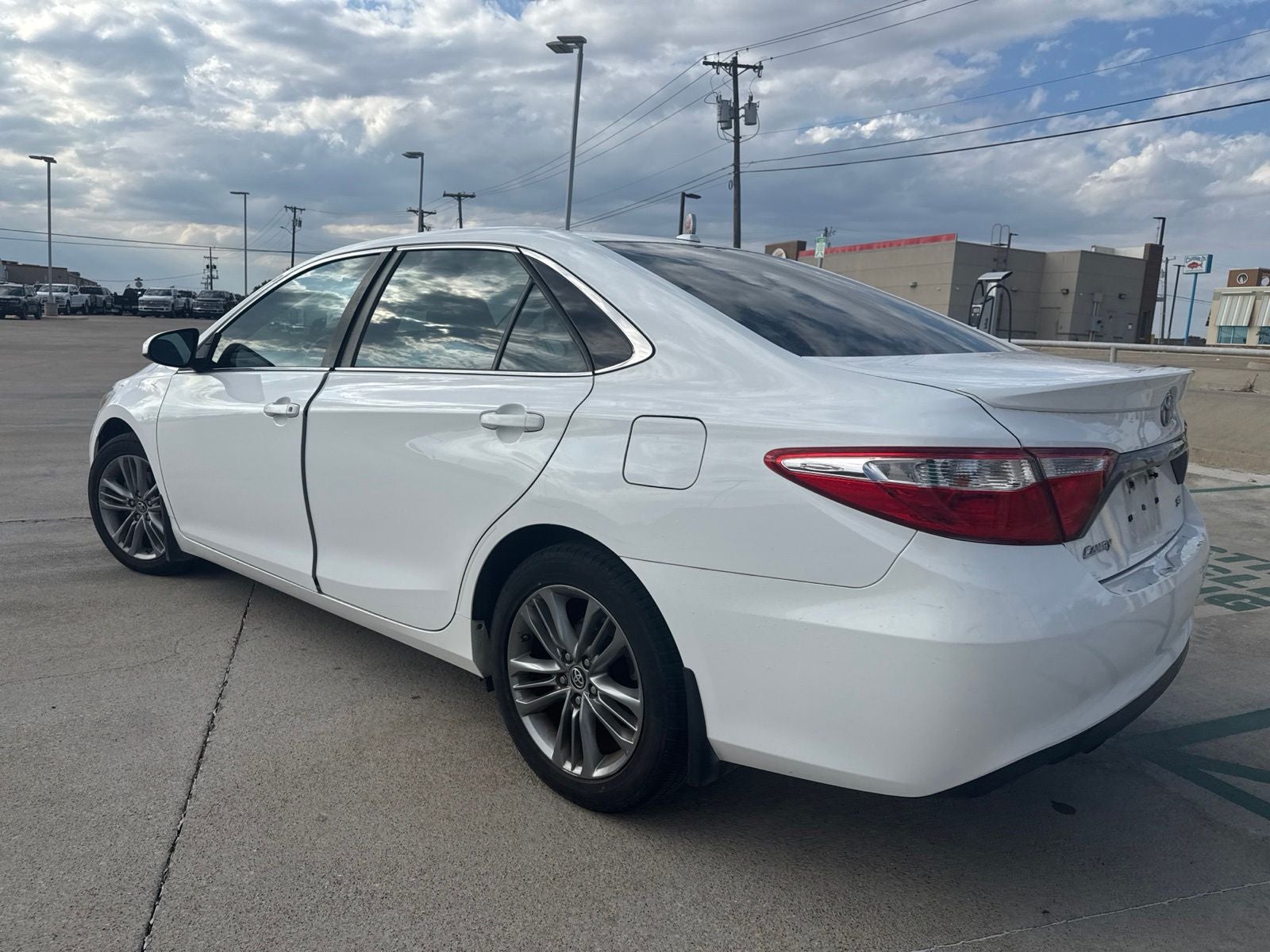 2015 Toyota Camry SE