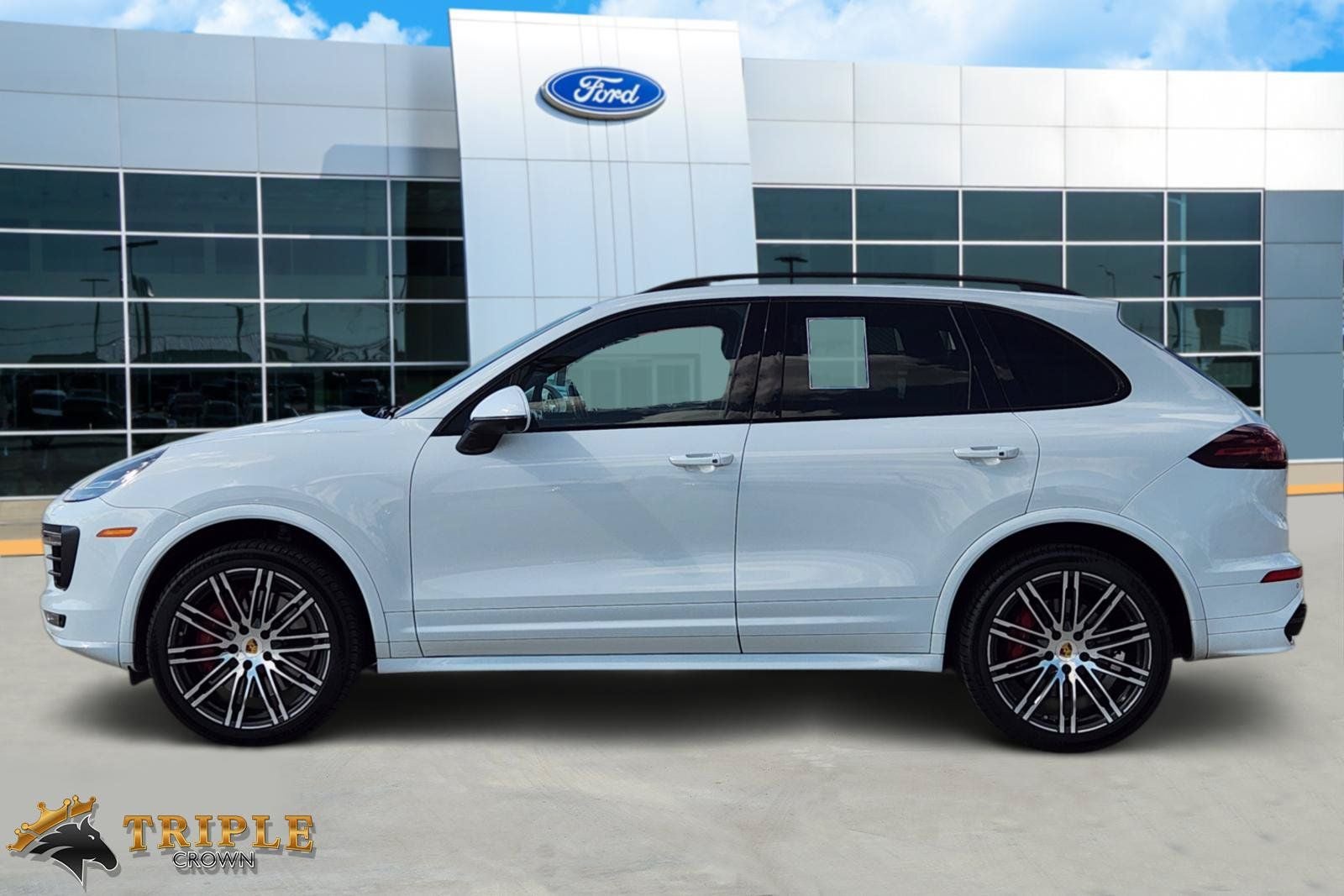 2016 Porsche Cayenne Turbo