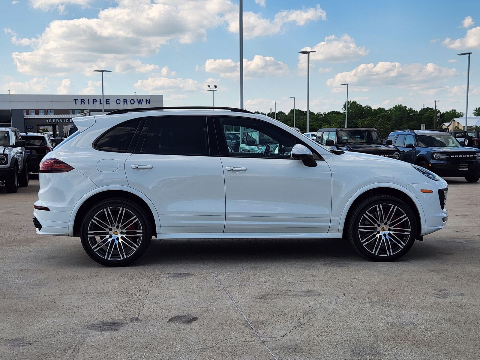 2016 Porsche Cayenne Turbo