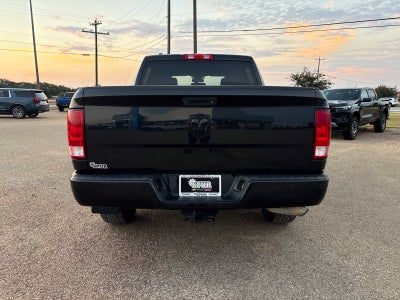 2017 RAM 1500 Express Crew Cab 4x2 5'7" Box