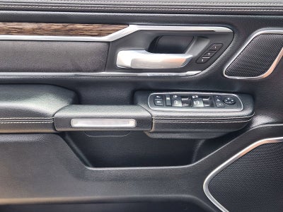 2019 RAM 1500 Laramie Crew Cab 4x2 5'7" Box