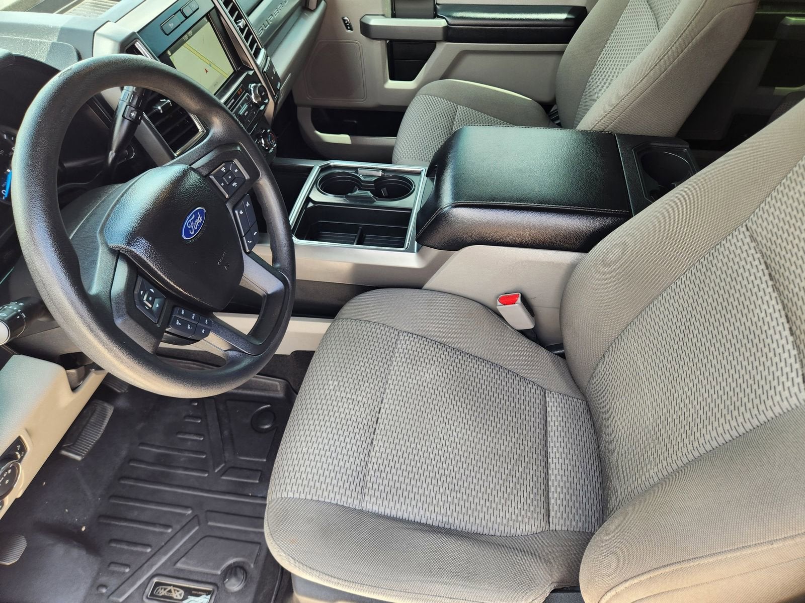 2017 Ford Super Duty F-250 SRW Lariat