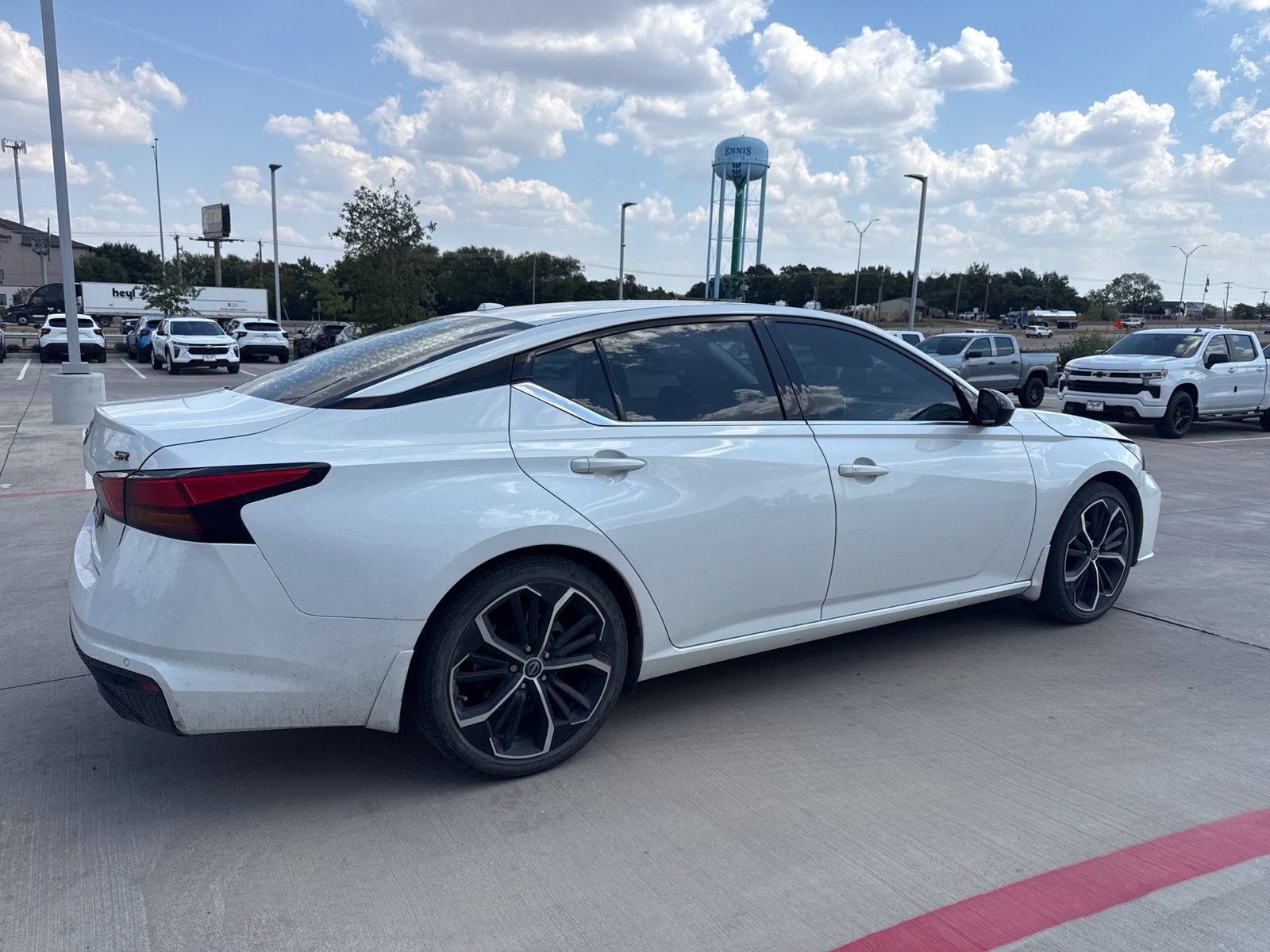 2024 Nissan Altima SR FWD