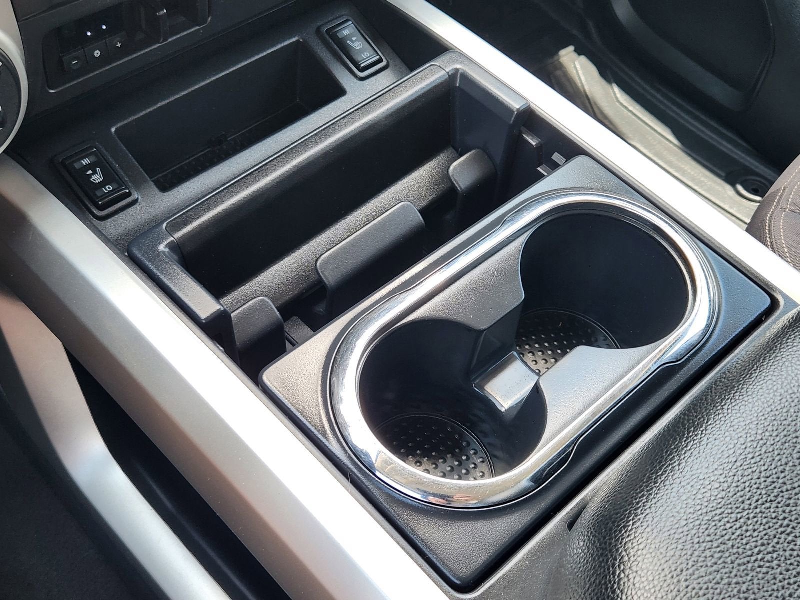 2021 Nissan TITAN XD Crew Cab SV 4x4