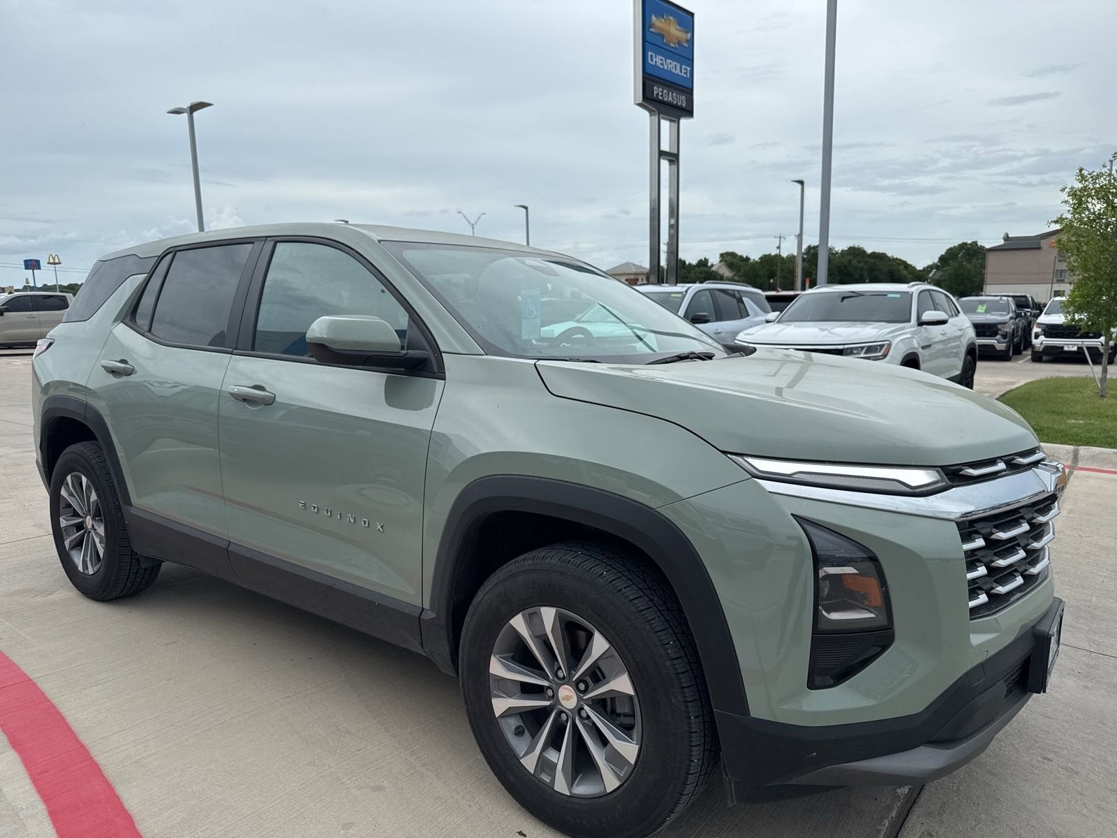 2025 Chevrolet Equinox LT