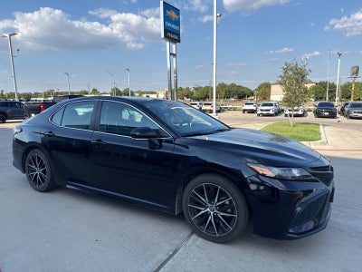 2023 Toyota Camry SE