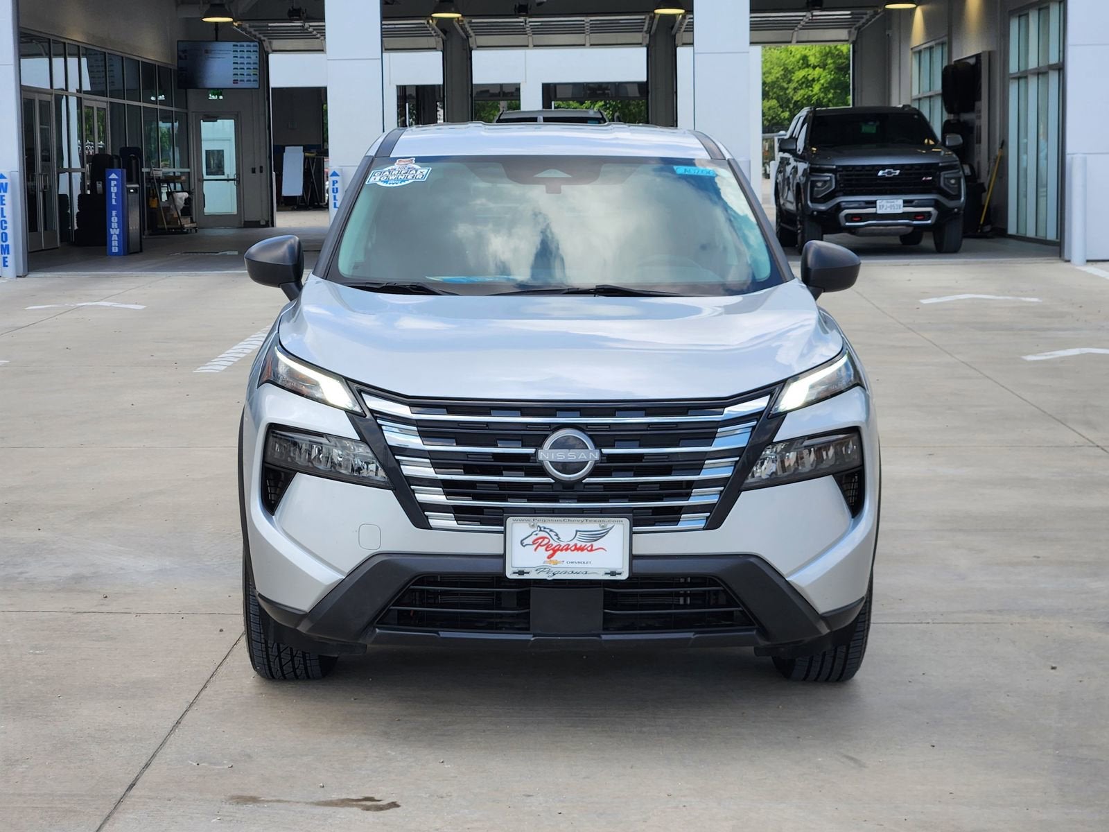 2024 Nissan Rogue S