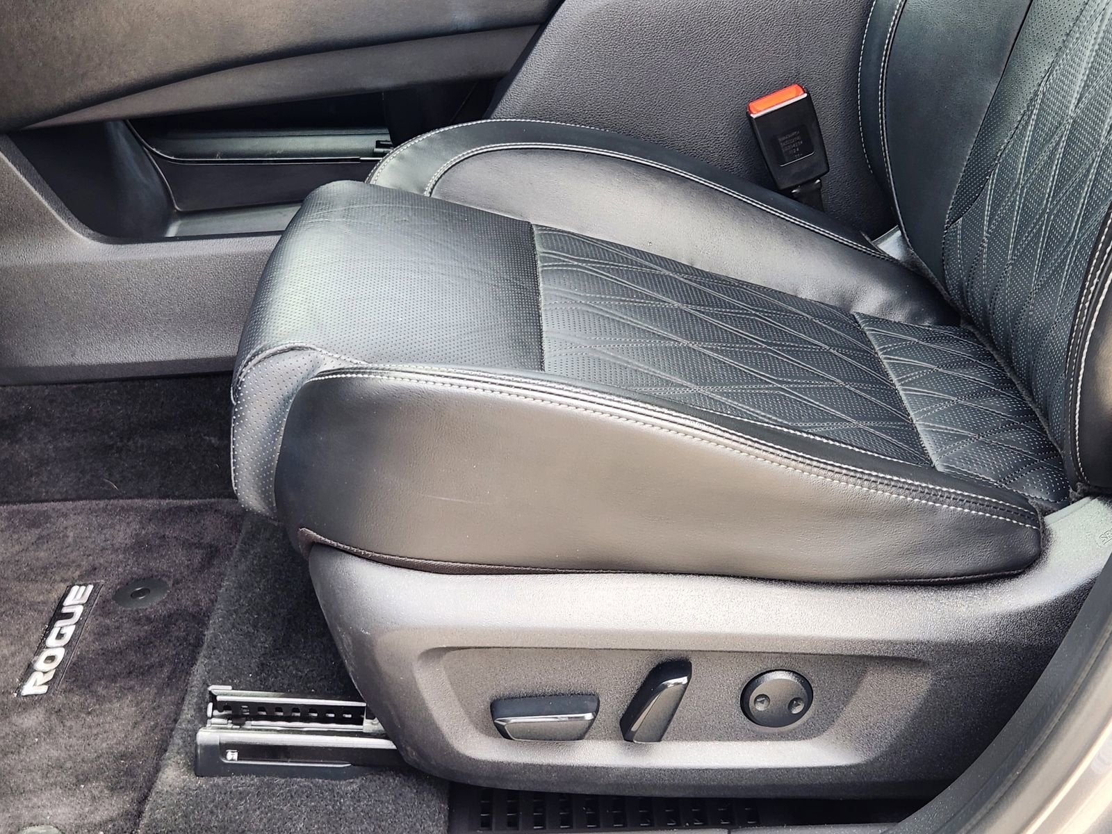 2023 Nissan Rogue Platinum Intelligent AWD