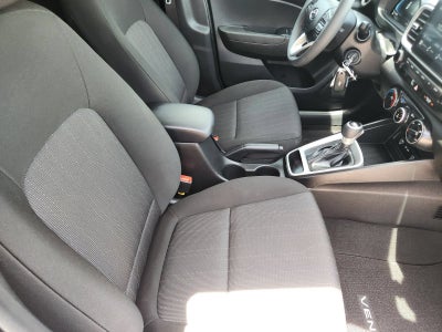 2025 Hyundai Venue SE