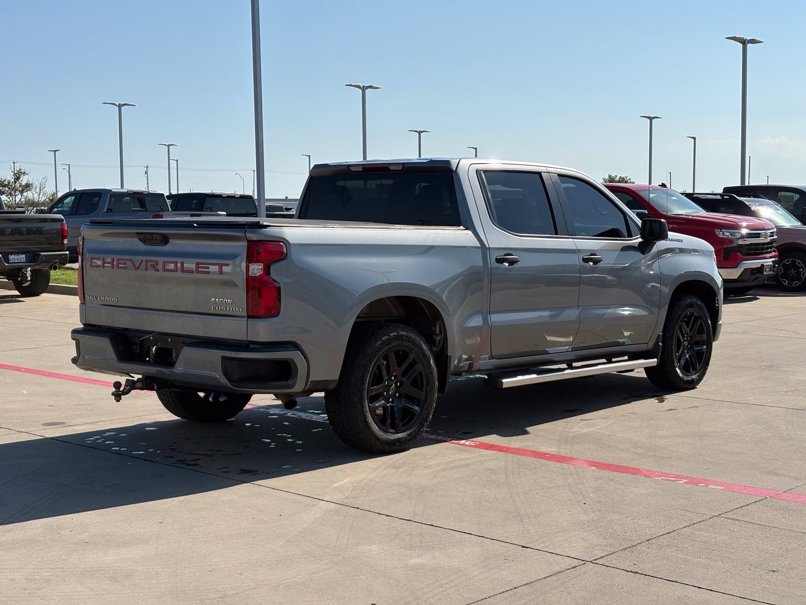 2023 Chevrolet Silverado 1500 Custom