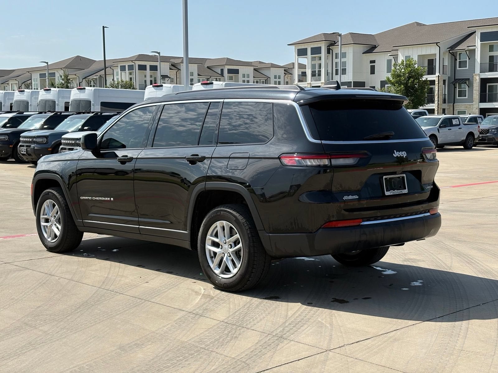 2025 Jeep Grand Cherokee L Laredo X 4x2