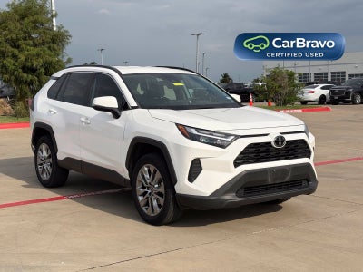 2022 Toyota RAV4 XLE