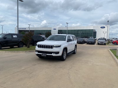 2024 Jeep Wagoneer Base