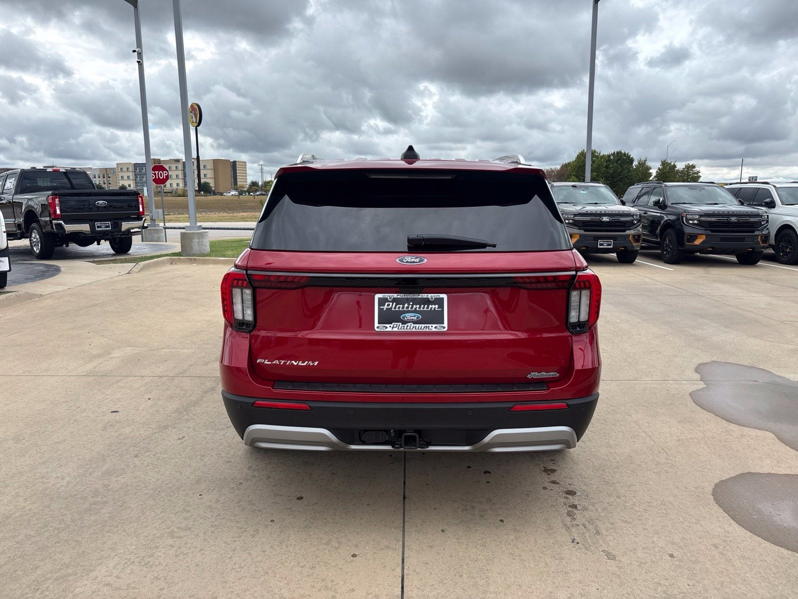 2025 Ford Explorer Platinum