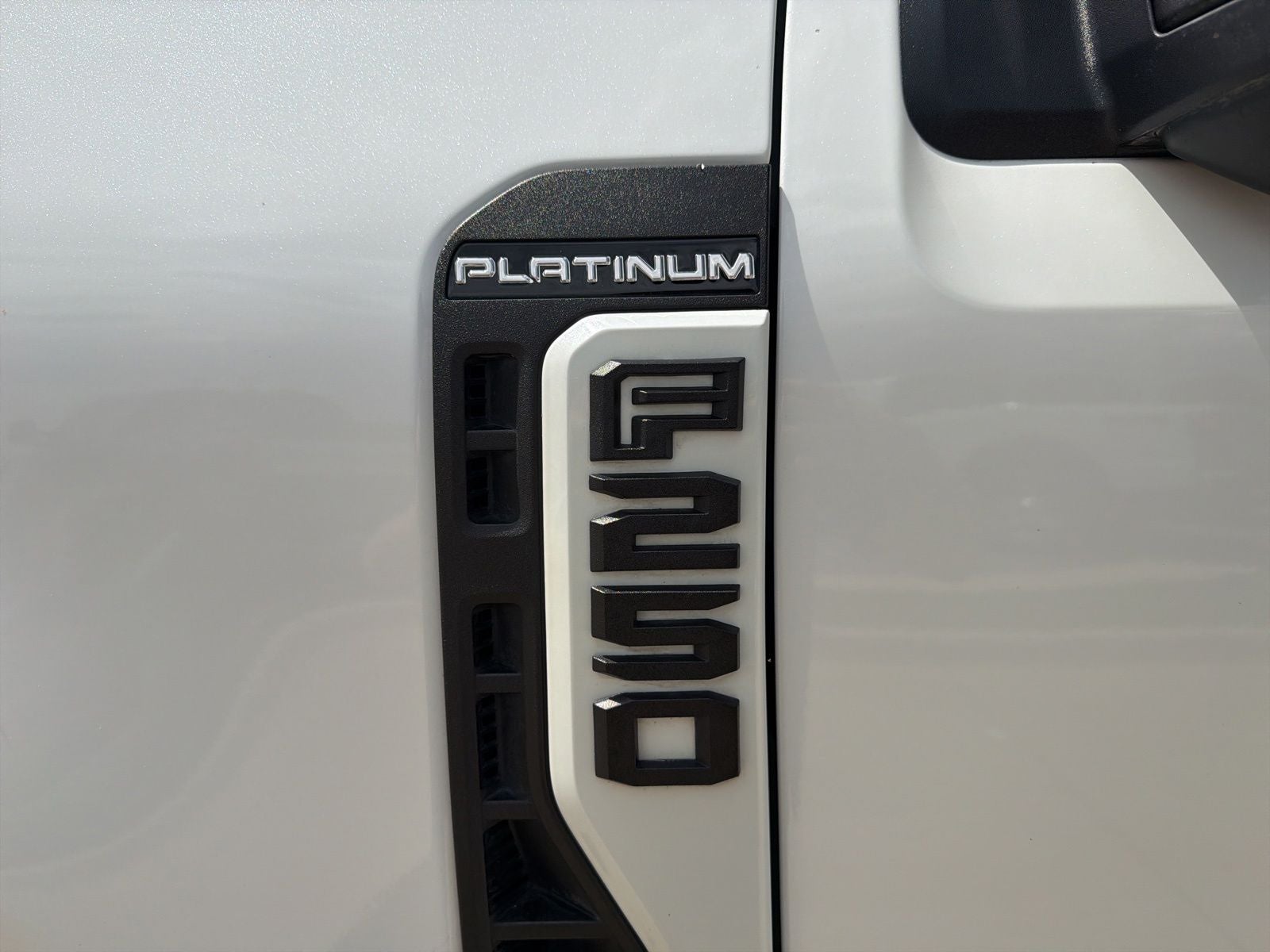2023 Ford F-250SD Platinum