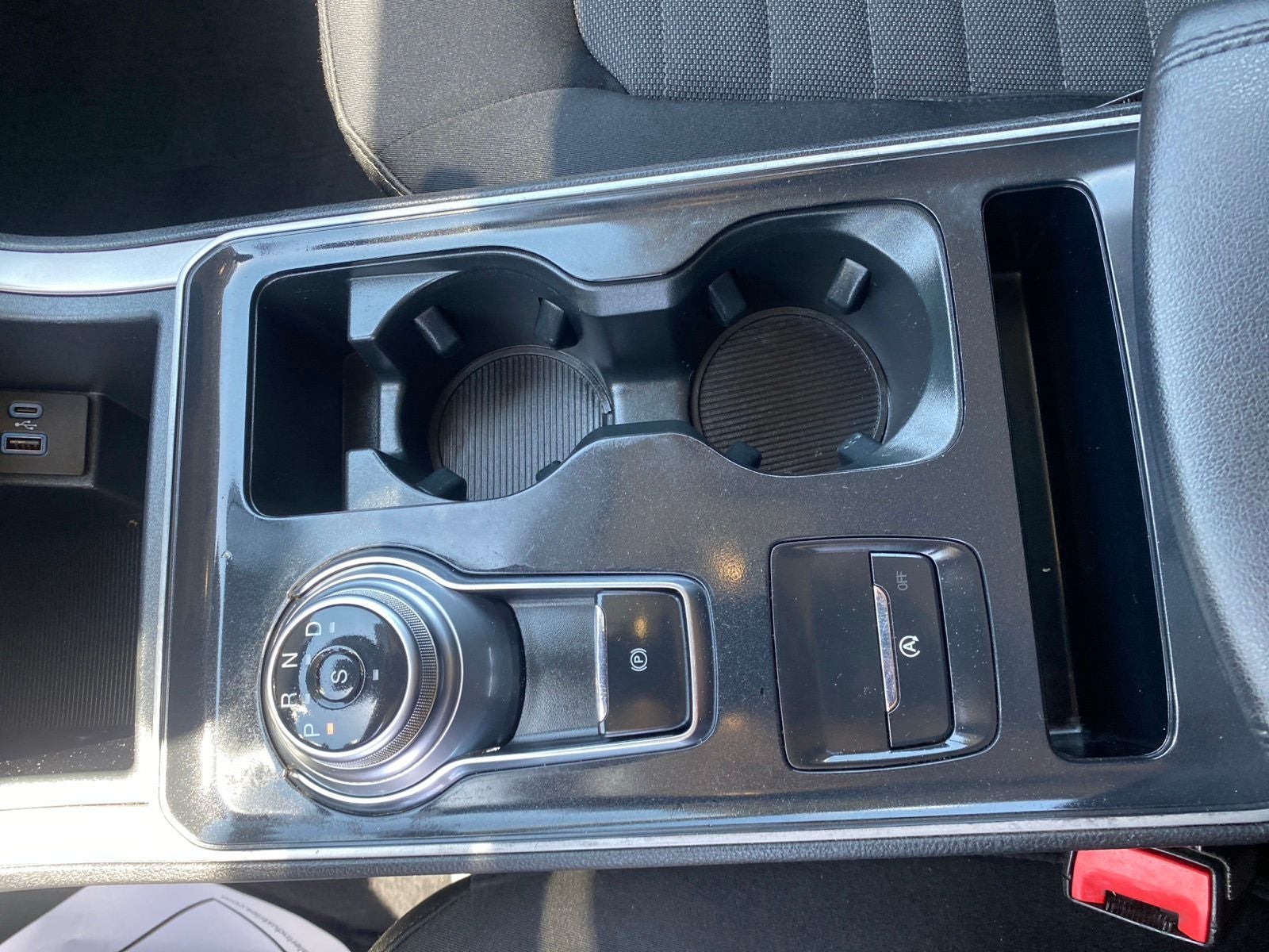 2021 Ford Edge SE