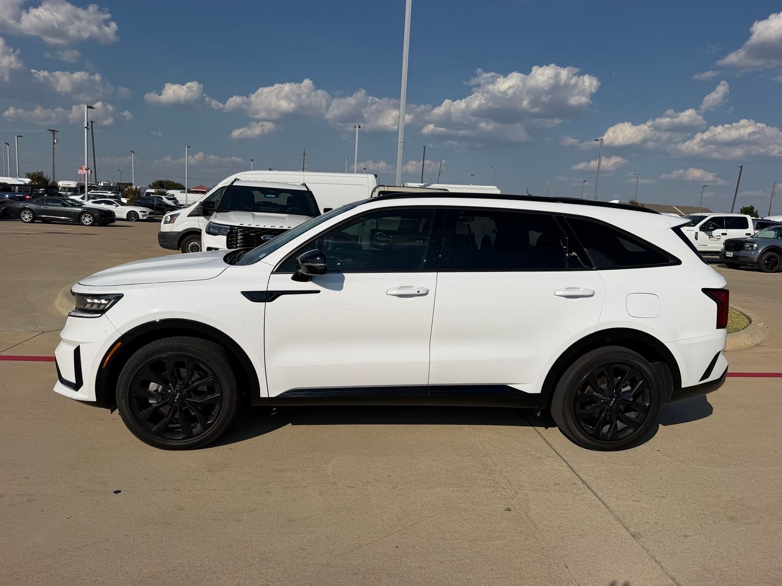 2023 Kia Sorento SX