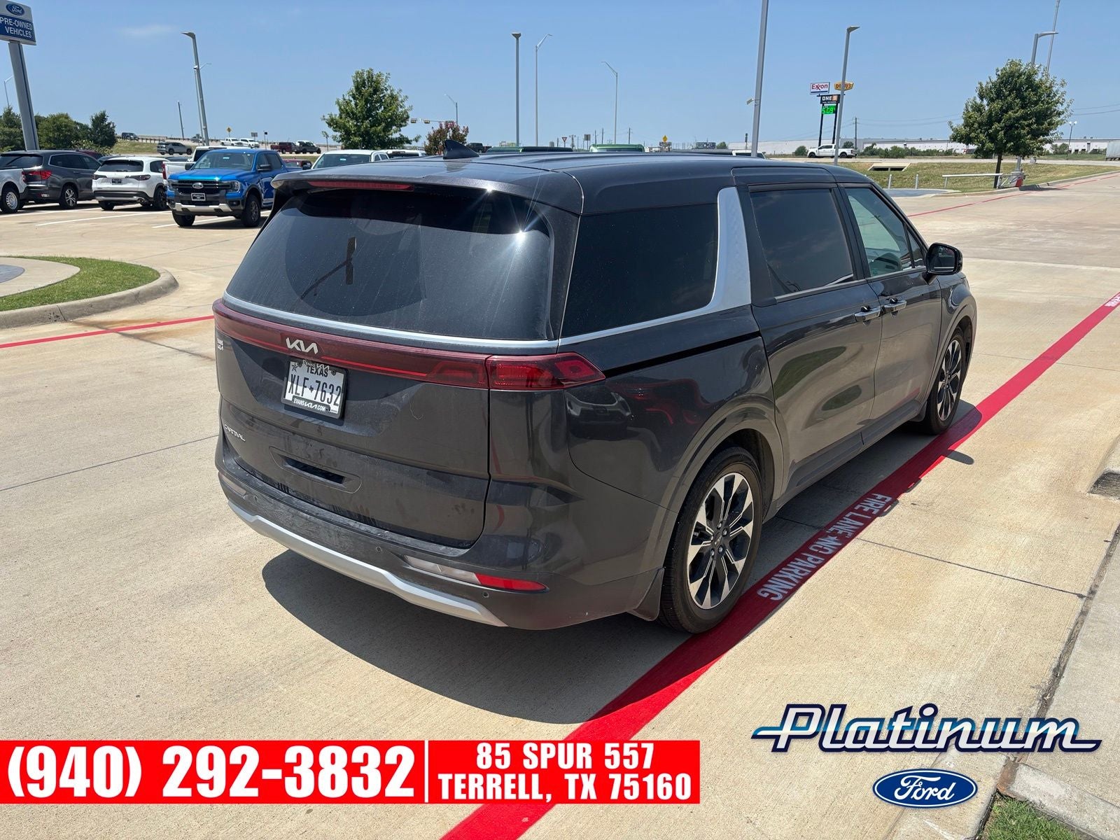 2024 Kia Carnival EX